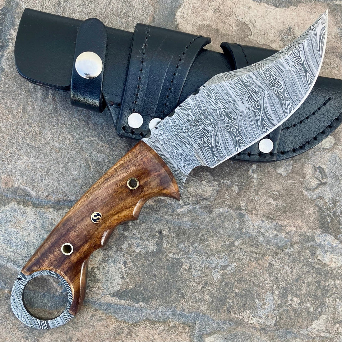 Find Your Perfect Hunting Knife Online with Sanity Survival Knives